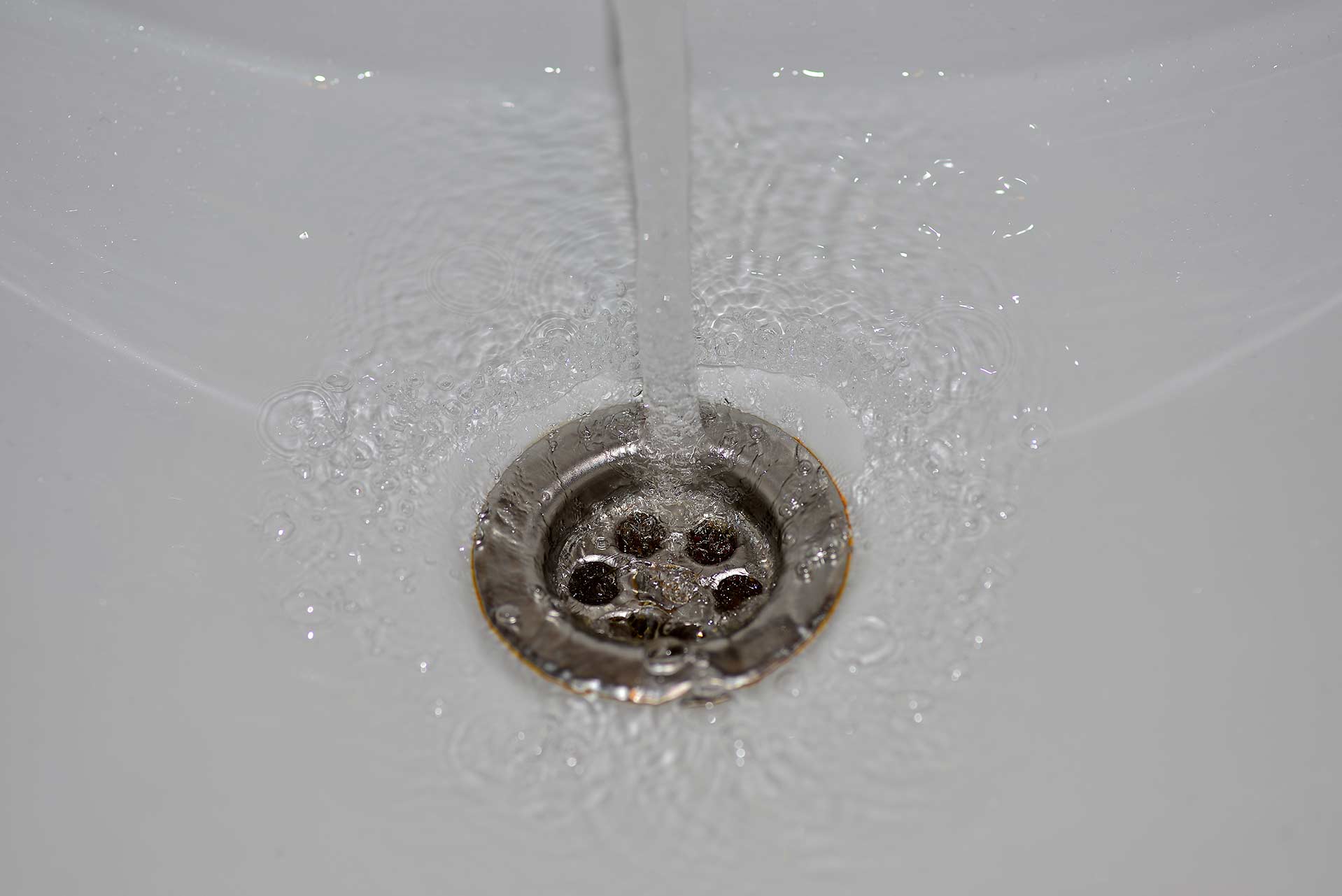 A2B Drains provides services to unblock blocked sinks and drains for properties in Trowbridge.